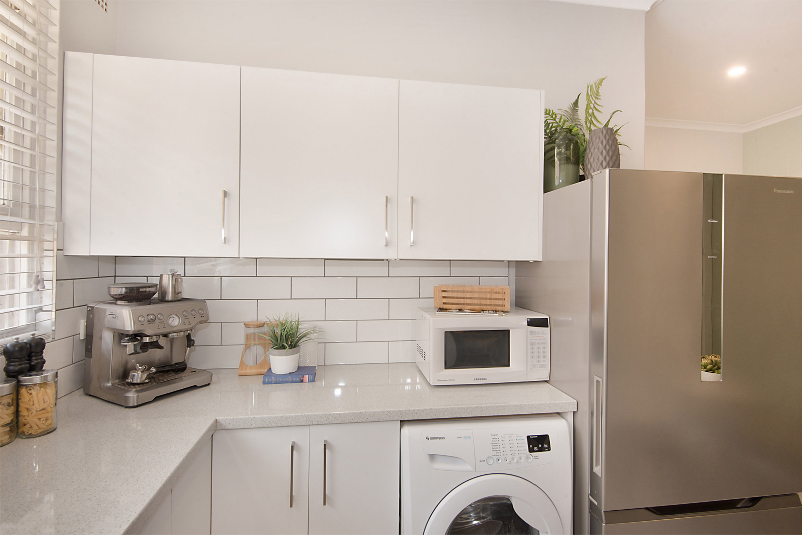 Cherie-Barber-kitchen-image-solo-1-for-Mortdale-Apartment-blog