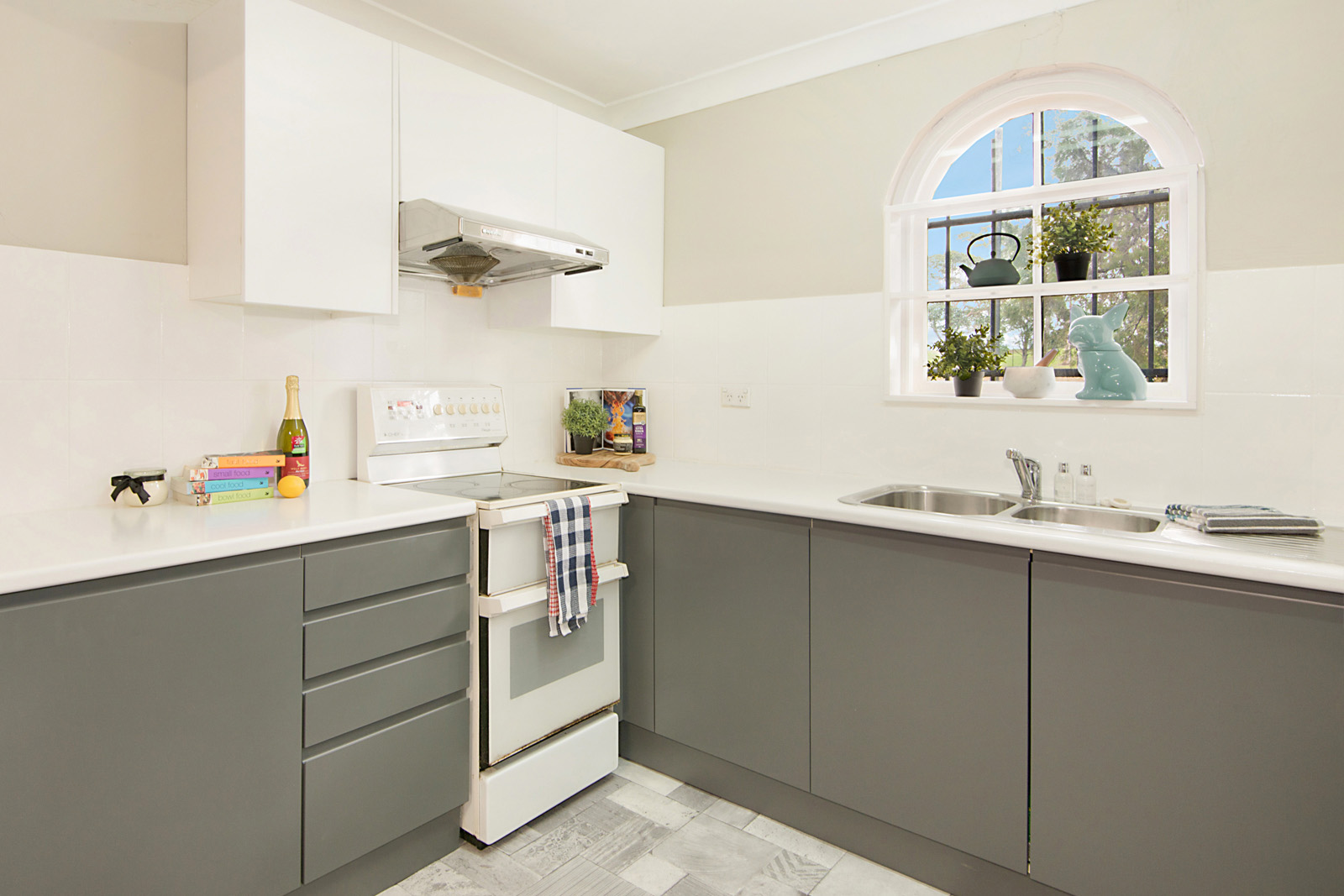 Cherie-Barber_Renovating-For-Profit_How-to-DIY-designer-kitchen-Greenacre-After