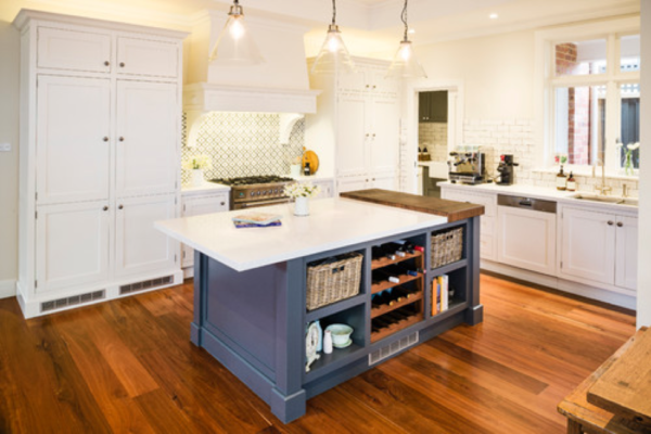 How To Create The Perfect Hamptons Kitchen